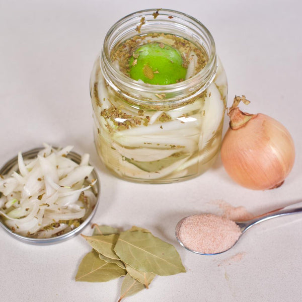 Mejora tu salud intestinal con cebollas fermentadas probióticas